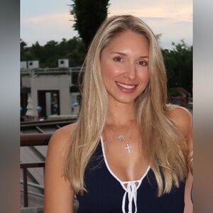 Meet your Posher, Hailey